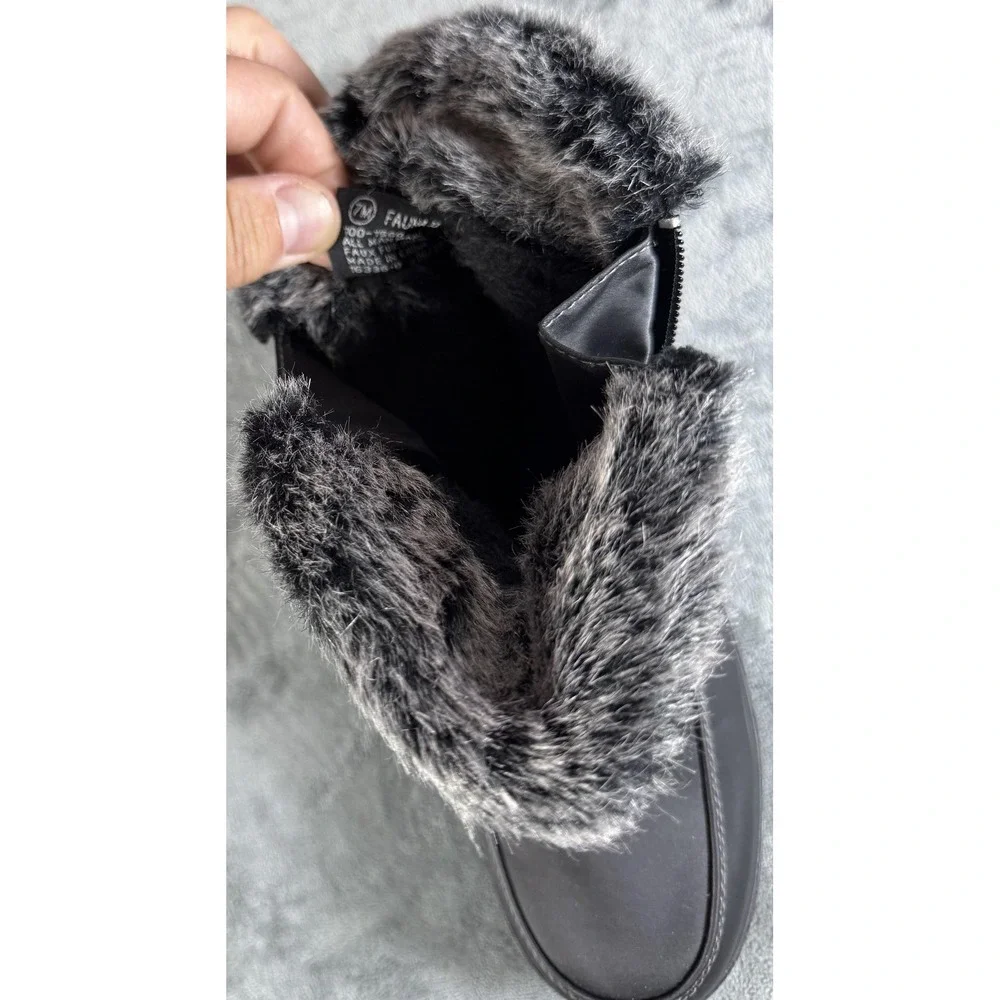 Totes Boots Womens Size 7 Fauna II Winter Snow Waterproof Faux Fur Zip Warm